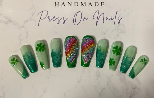 ST Patty Press on Nails